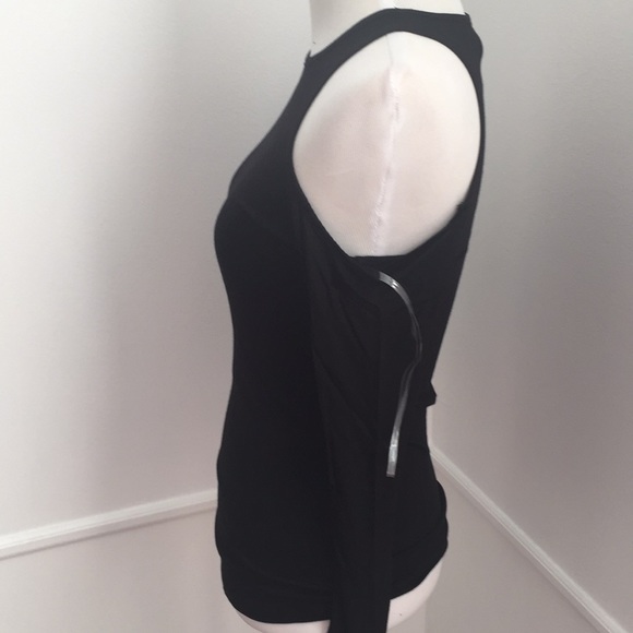 Cold Shoulder Top in Black - Picture 3 of 4